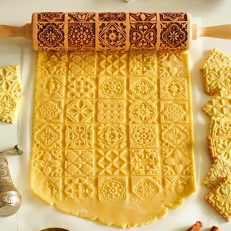 Engraved Wooden Cookie Roller | Christmas & Holiday Baking Essential